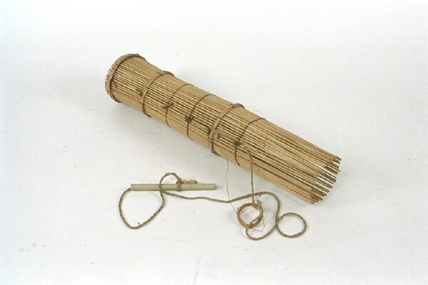 末端を開いたところ